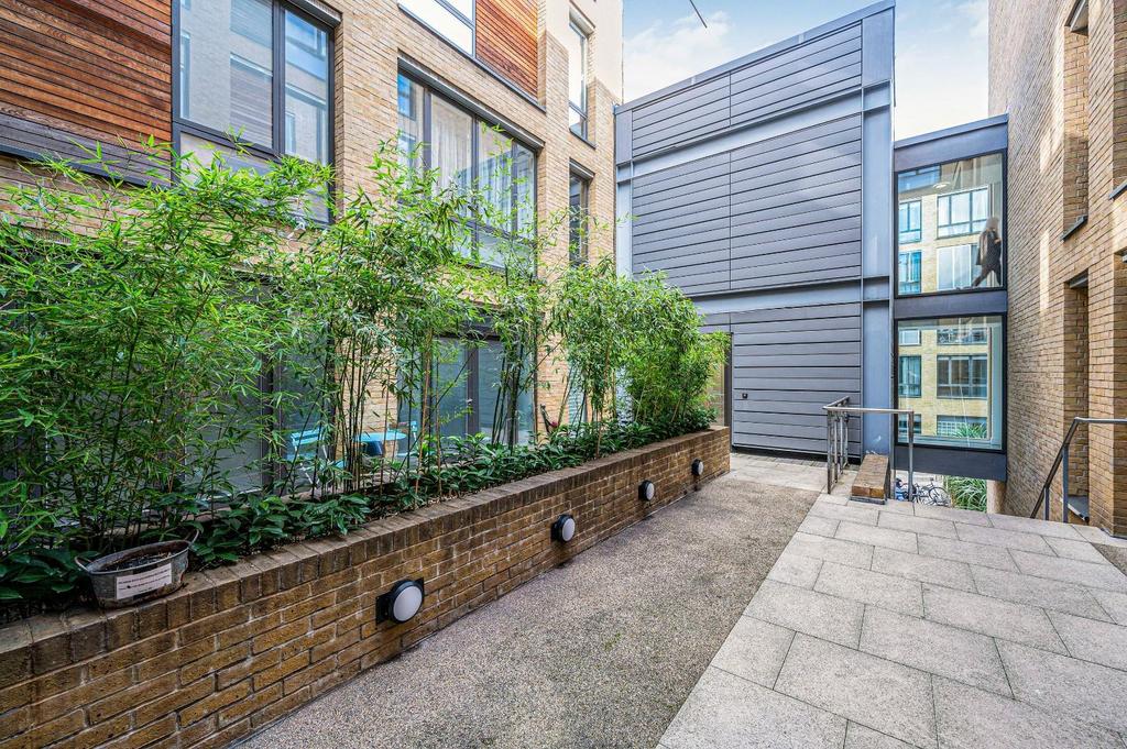 Hunters Timber Yard  95  Drysdale Street London  N