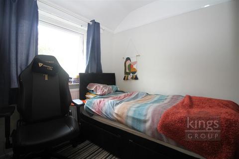 41 Bullfields, Sawbridgeworth, CM21 9DF