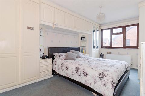4 bedroom detached house for sale - Carisbrooke Drive, Worthing