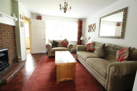 3 bedroom detached house for sale - Guildford Close, Darlington