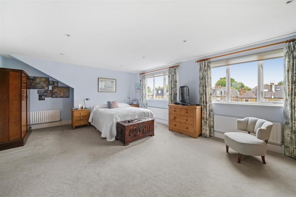 22 Dungarvan Avenue - rwz76 Y5 Oh Rp COLGty4 Hq.jpg