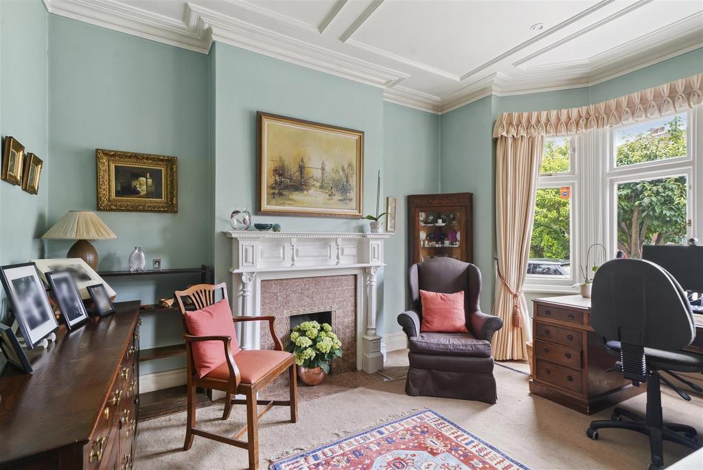 22 Dungarvan Avenue - Td0bu FUBS8 O59 RAu Yy Lr.jpg