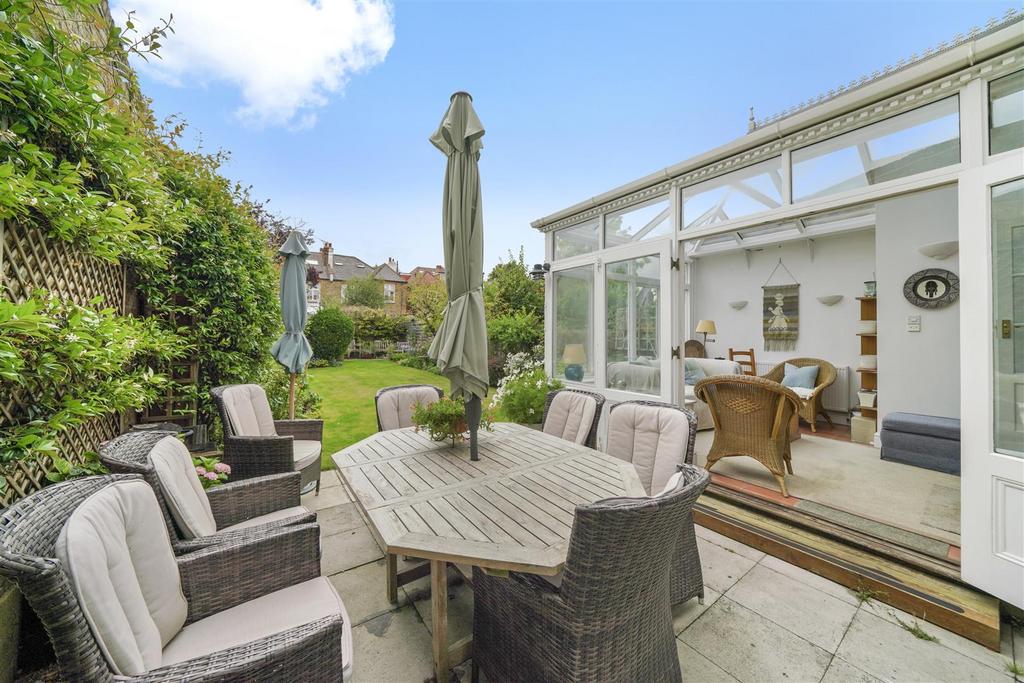 22 Dungarvan Avenue - m RAe Tr P3 DGVPEEVVg RS2.jpg