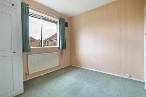 2 Myddleton Path, Cheshunt, Waltham Cross, EN7 5BP