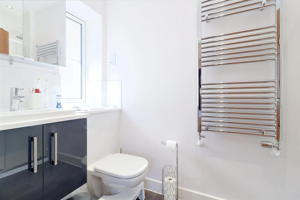 Ensuite Shower Room