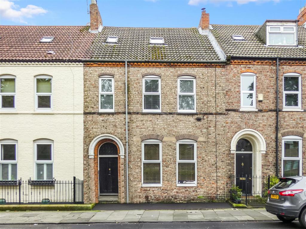 South Preston Terrace, North Shields 5 bed terraced house for sale £
