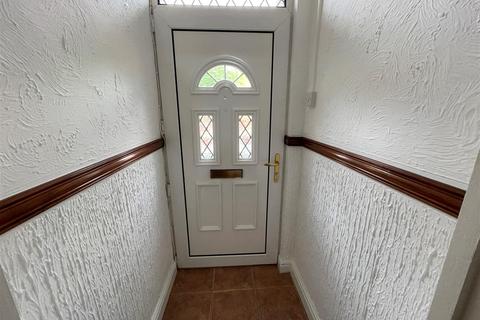 3 Danlan Road, Pembrey, Burry Port, SA16 0UF