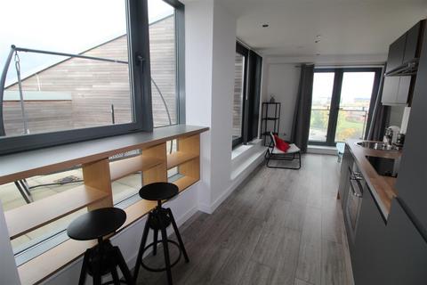2 bedroom flat for sale - Echo Central 1, Cross Green Lane, Leeds