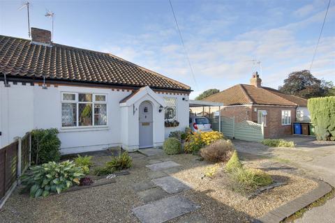 12 East Mount, North Ferriby, HU14 3BX