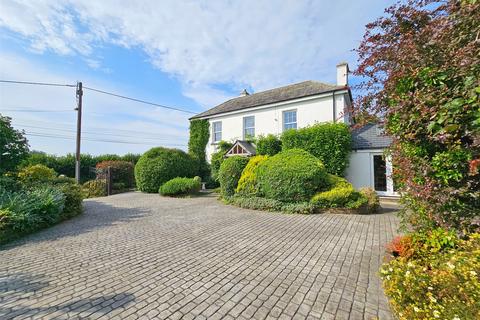 3 bedroom detached house for sale, Daws House, Launceston, Cornwall, PL15