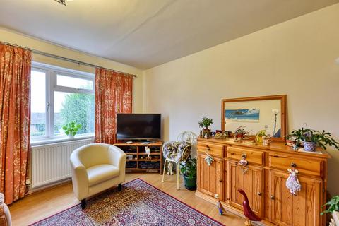20 Barker Hill, Lowdham, Nottingham, NG14 7BH