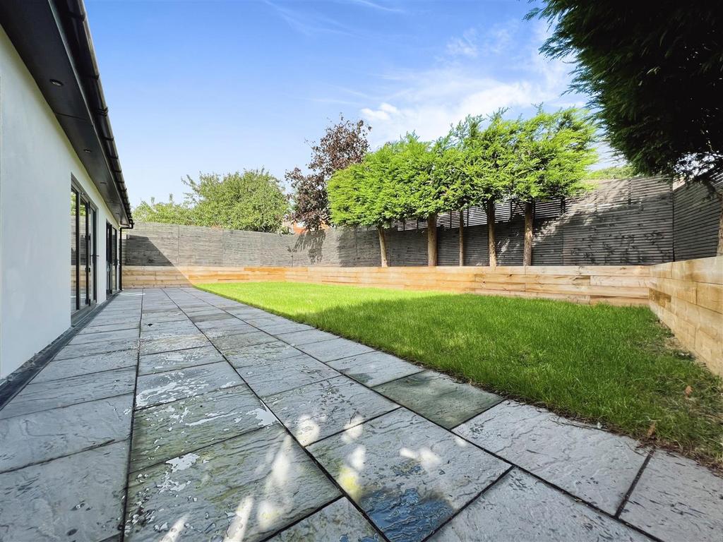 Rear 20garden.jpg