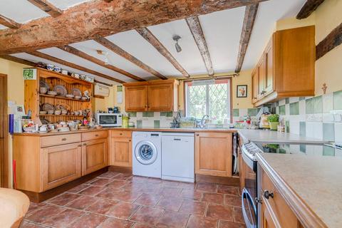 3 bedroom detached house for sale, Hillend, Twyning, Tewkesbury
