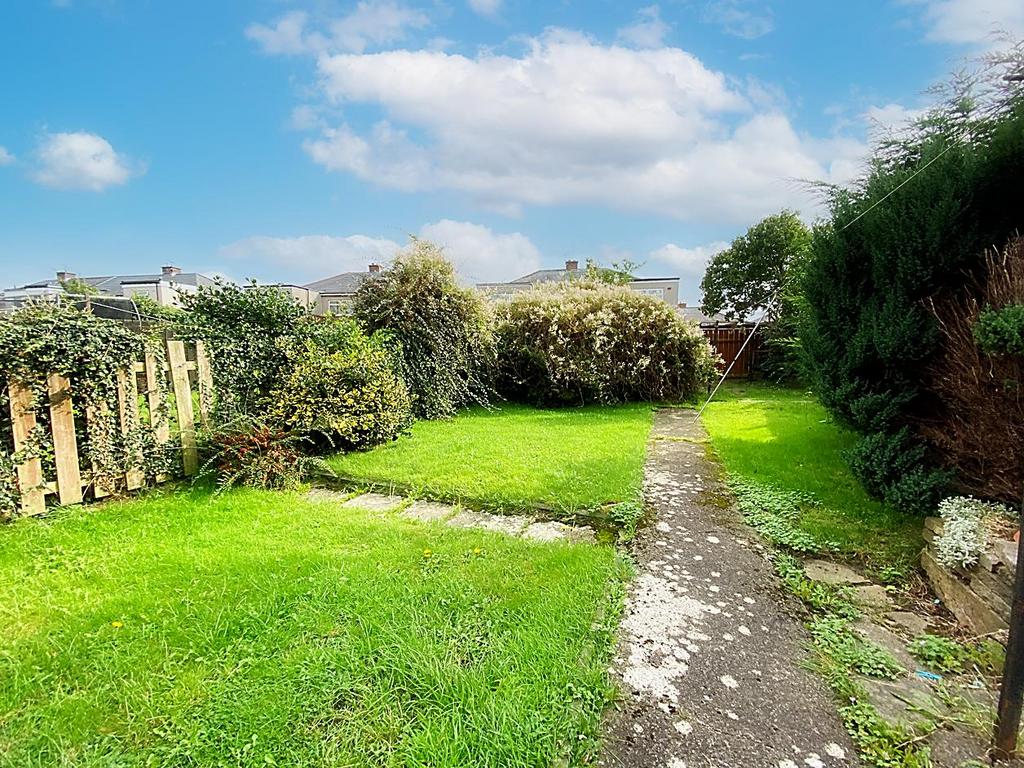 St. Peters Road, Holy Cross Wallsend 3 bed semidetached house £135,000