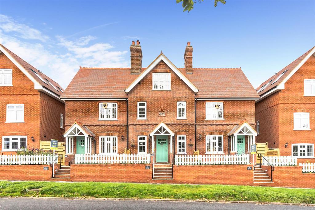 Vale Avenue, Brighton 3 bed house £600,000