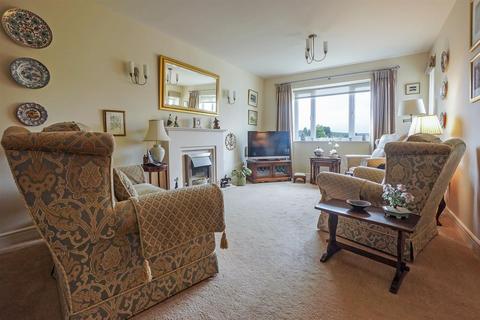 2 bedroom retirement property for sale, Main Street, Tiddington, Stratford-Upon-Avon