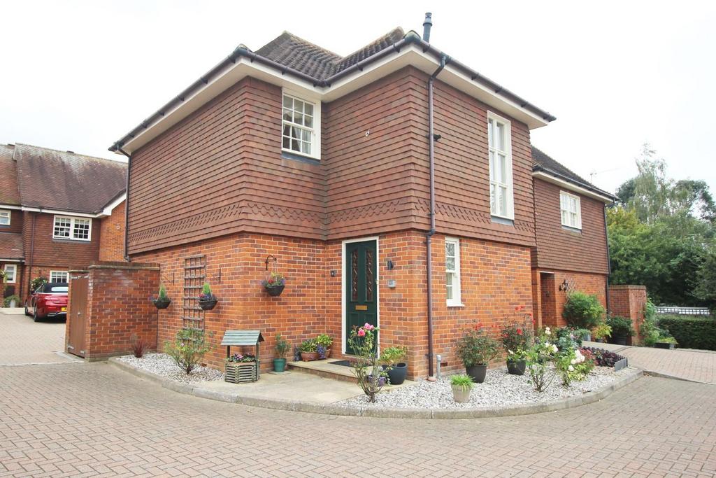Pryor Court, Stevenage 1 bed mews for sale £250,000