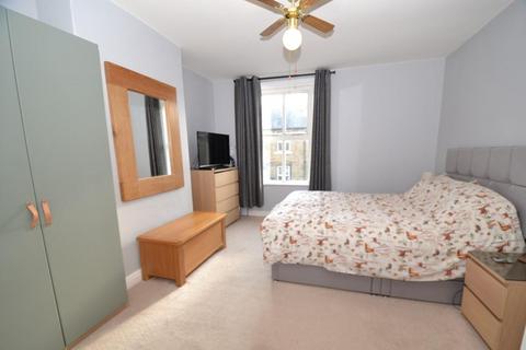 35 Mount Avenue, Bradford, BD2 2JB