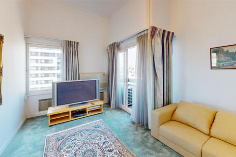 2 bedroom flat for sale, The Water Gardens, Burwood Place, Hyde Park W2