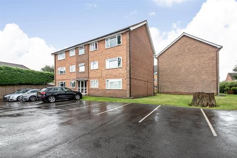 6, Shaw Court Ninehams Road, Caterham, CR3 5LG