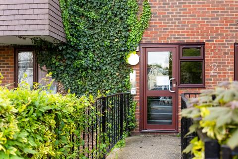 Flat 8, 2 Clarendon Road, Wallington, SM6 8QX