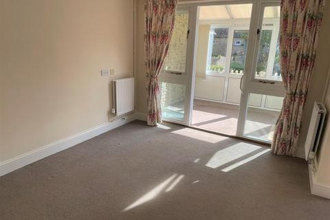 2 bedroom terraced house for sale, Broadlands Court, Bourton-On-The-Water, Cheltenham