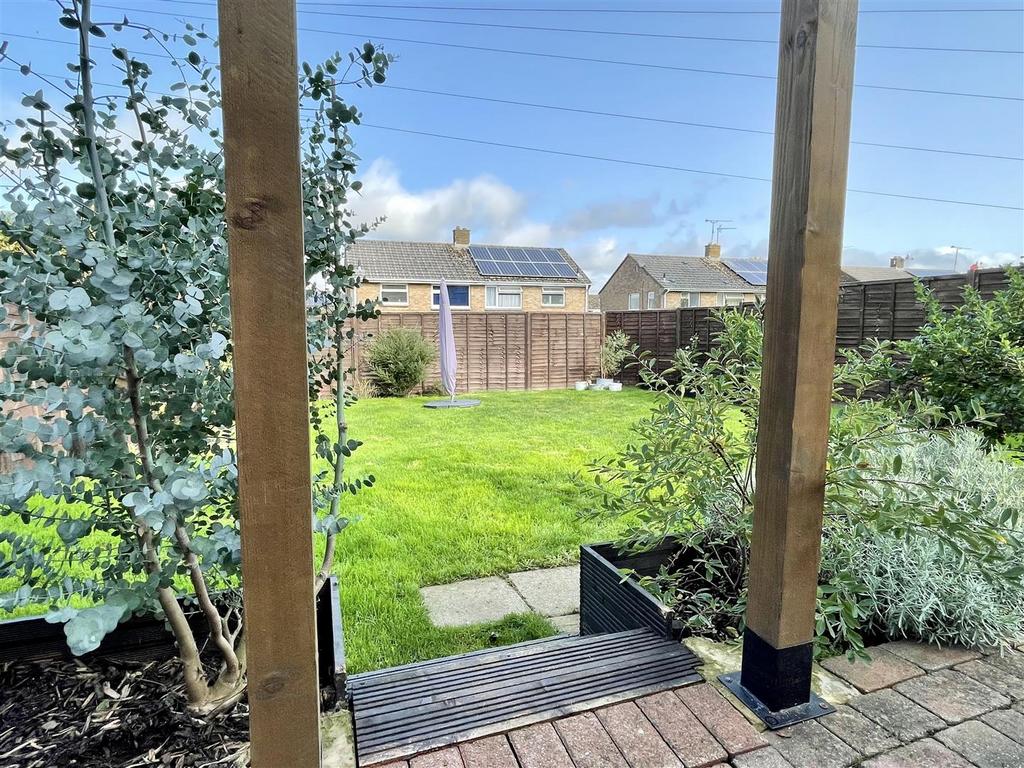 Egmont Road, Poole BH16 3 bed semidetached house £319,950