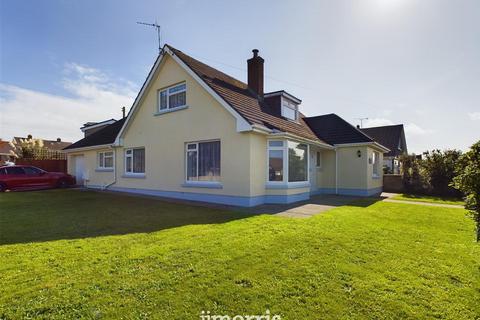 4 bedroom detached bungalow for sale, Nun Street, St. Davids, Haverfordwest