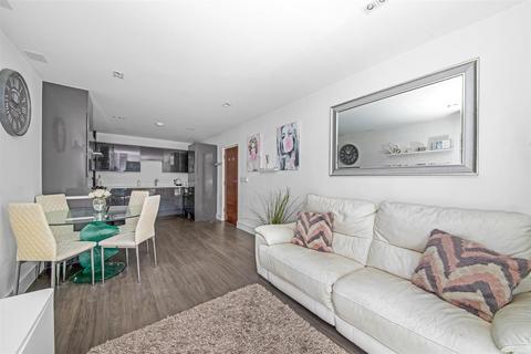 Flat 3, 1 West Hill, South Croydon, CR2 0SB