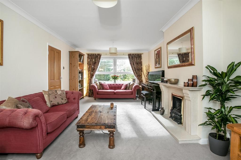 R2 A6795.jpg