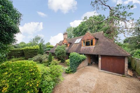 55 Essendene Road, Caterham, CR3 5PB