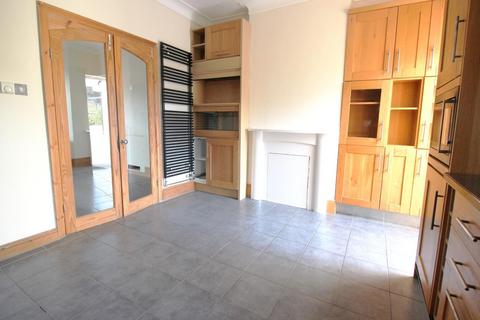 100 Abbey Grove, London, SE2 9EP