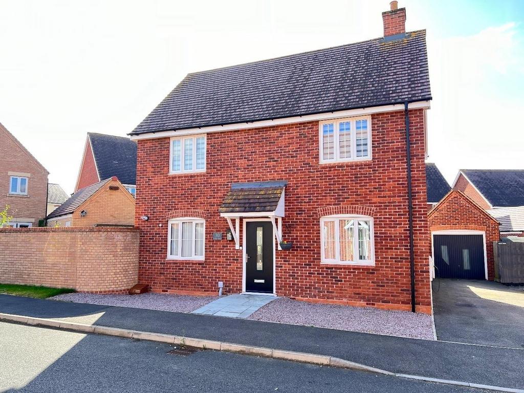 Kielder Street, Desborough, Kettering 3 bed detached house £315,000