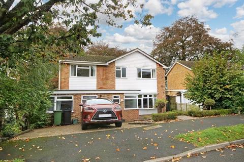 4 bedroom detached house for sale - WEST DOWN, GREAT BOOKHAM, KT23