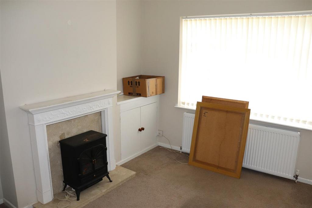Paddock Lane, Aldridge 2 bed detached bungalow for sale £295,000