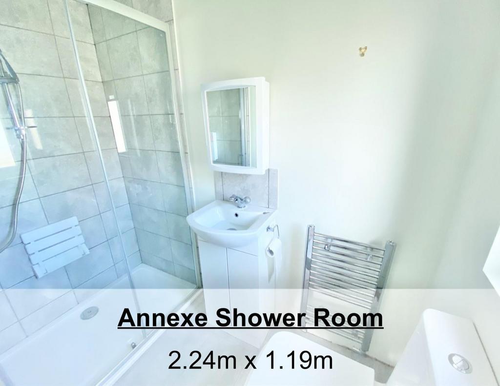 Shower Sizes.jpg