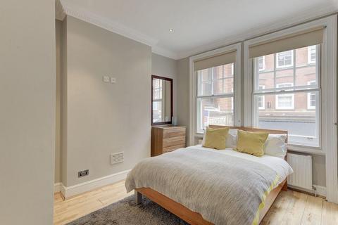 3 bedroom flat to rent - Kensington High Street, London W8