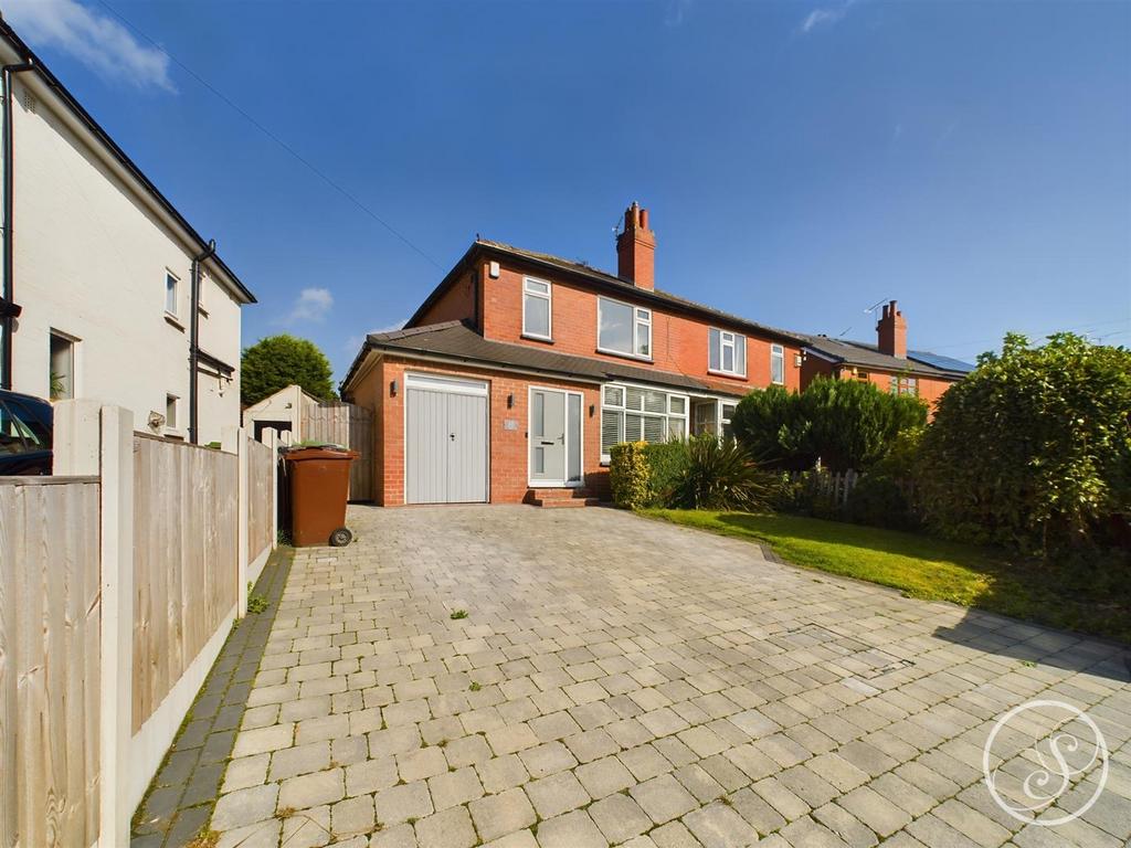 Stainburn Drive, Leeds 3 bed semidetached house for sale £425,000