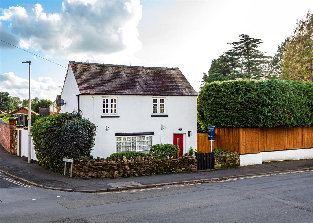 Station Cottage front2 OCT23.jpg