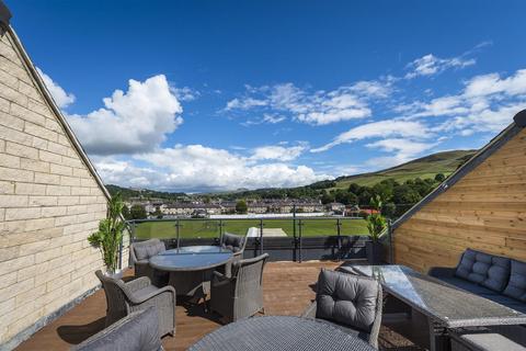2 bedroom apartment for sale, The Wickets, Kirkgate, Settle, BD24 9FN