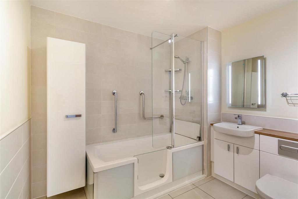 8577268-interior06.jpg