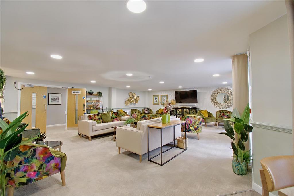 Homeowners Lounge