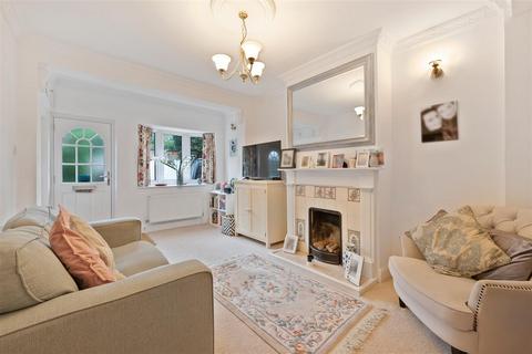 60 Beech Hill Road, Ascot, SL5 0BW