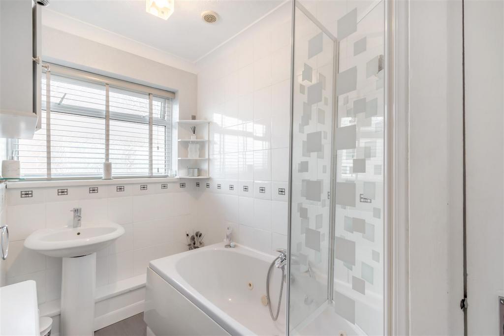 8571824-interior14.jpg