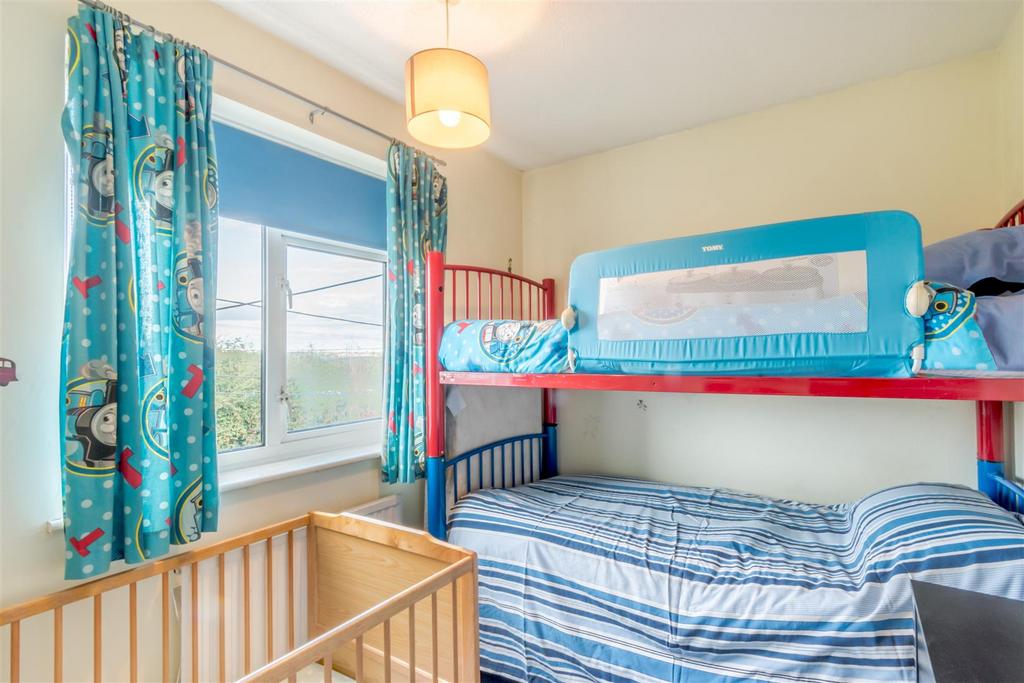 8571824-interior17.jpg