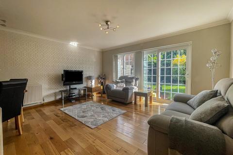 3 bedroom semi-detached house for sale, Viking Way, Pilgrims Hatch, Brentwood