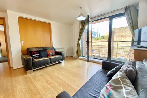 2 bedroom apartment for sale, Madison Square, Liverpool