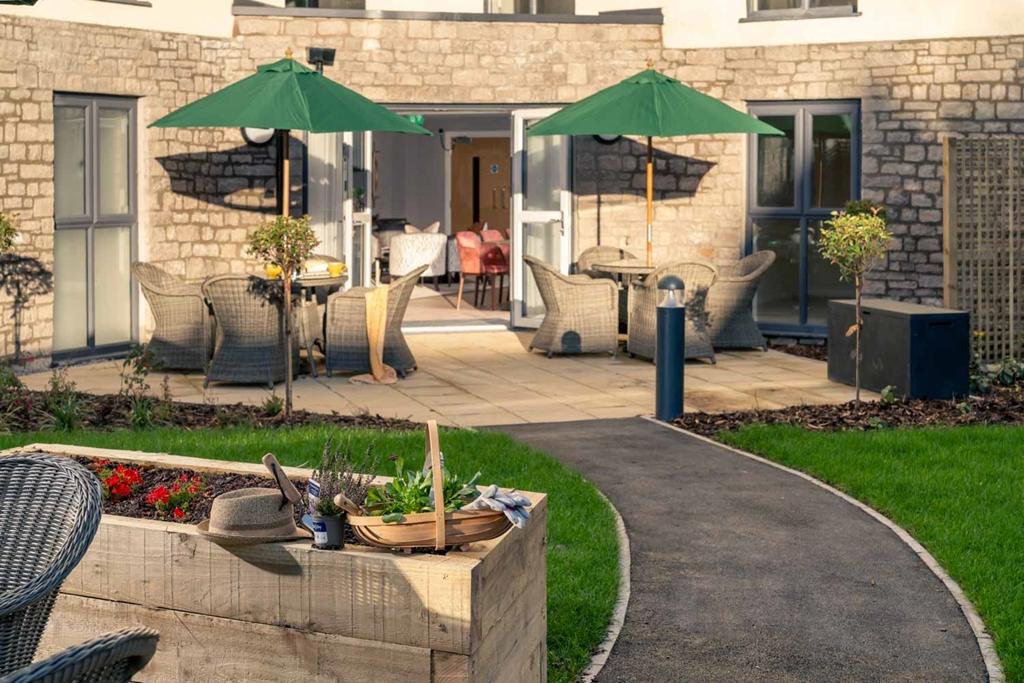 Gardens &amp; Terrace