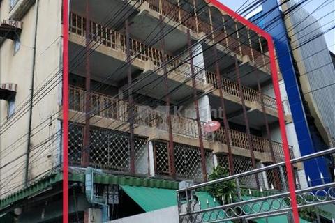 10 bedroom house, Silom, Building in Silom, 1440 sq.m
