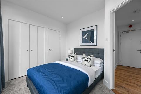1 bedroom apartment to rent, West Smithfield, London, EC1A